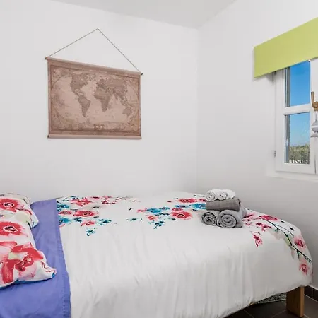 Ruby Casa de Férias Sveti Jakov